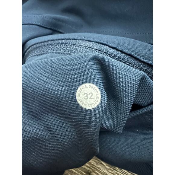 Lululemon ABC Pant Slim Warpstreme True Navy size 32 - Picture 7 of 7
